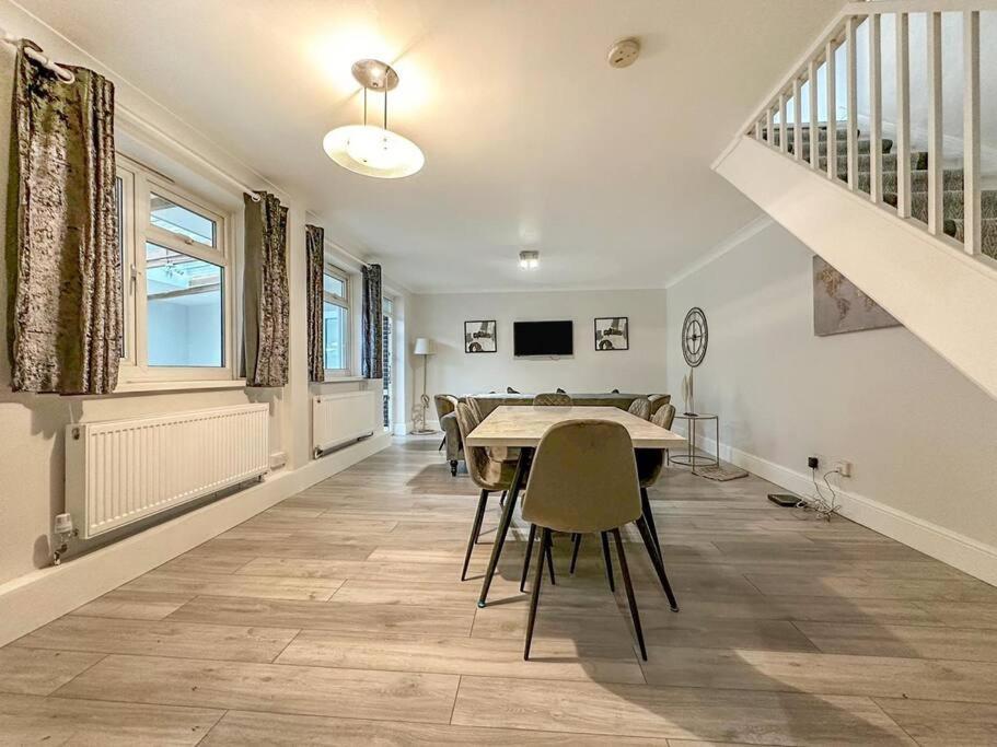 New Cosy Luxury 3 Bedroom House In Battersea Londres Extérieur photo